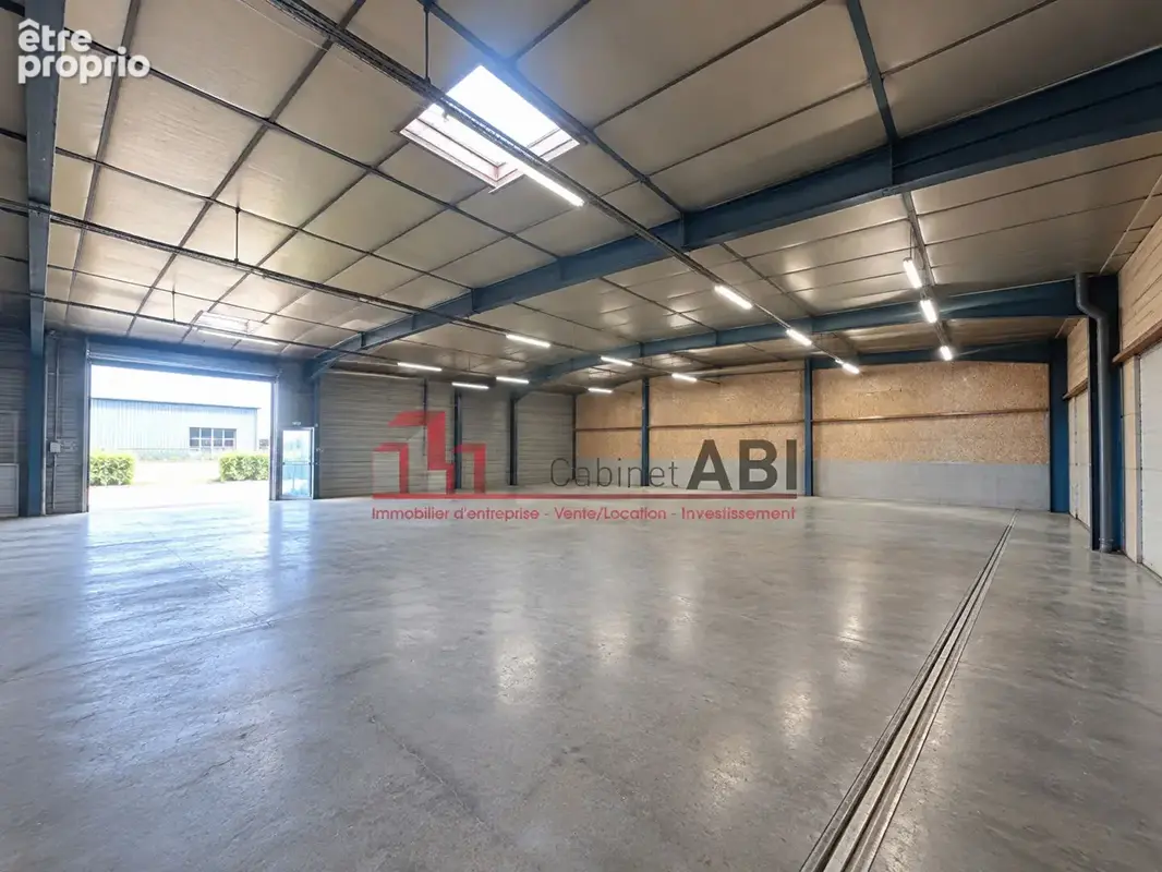 Bâtiment d'activité isolé - photo 1