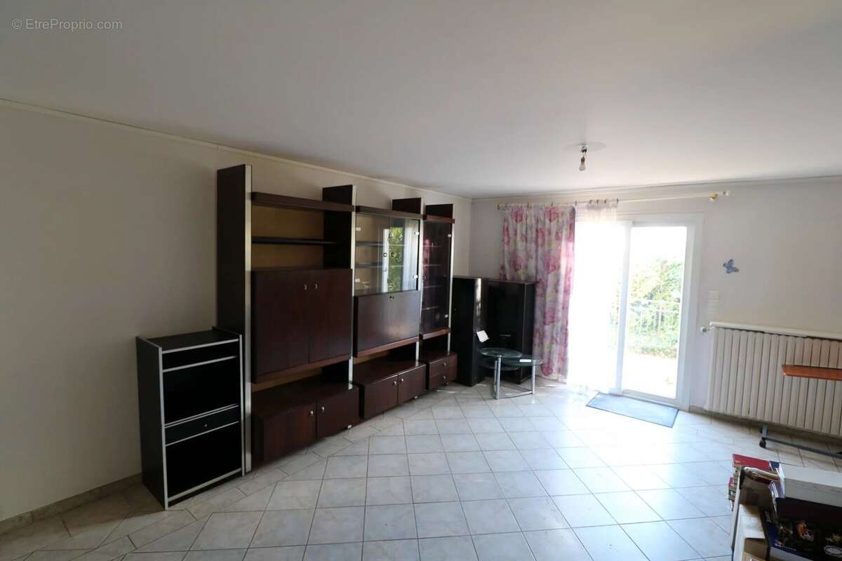 Maison à BERRE-LES-ALPES