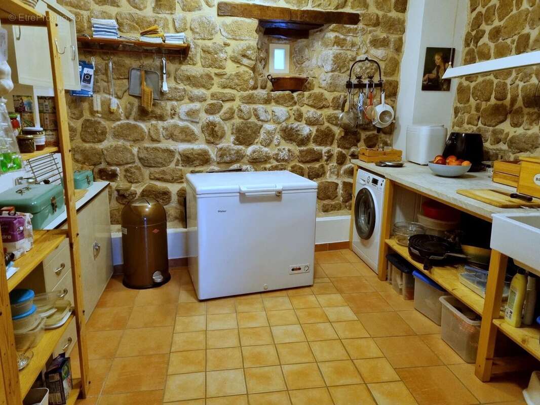 Appartement à PRIVAS