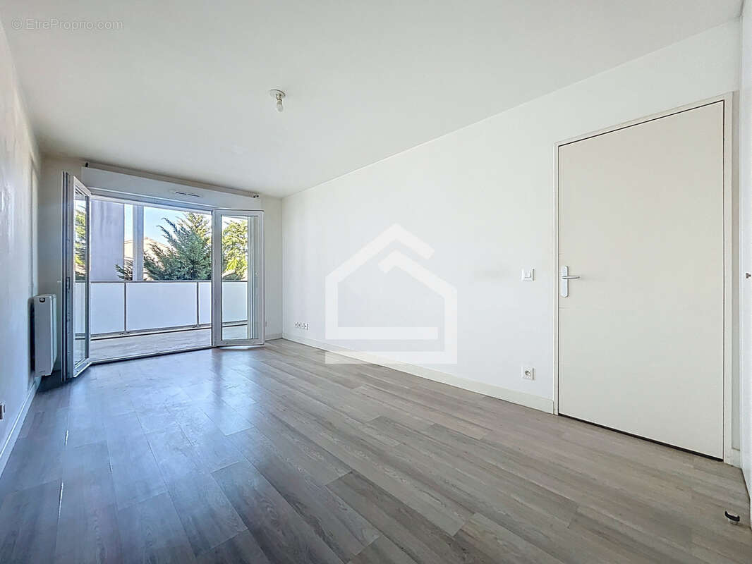 Appartement à VILLENAVE-D'ORNON