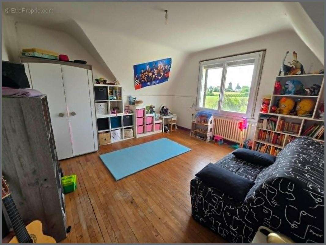Maison à POMMERIT-JAUDY