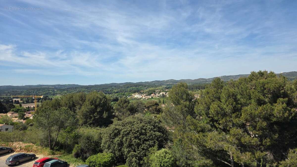 Appartement à LAMBESC