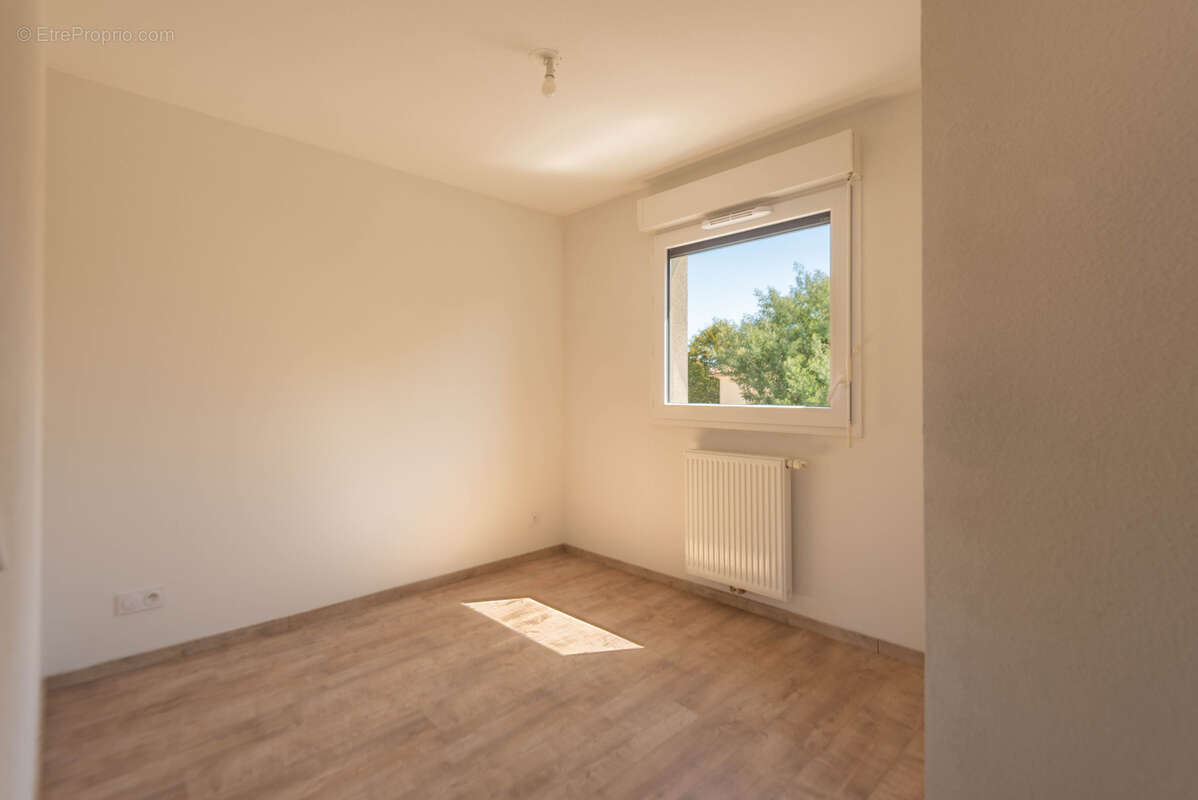 Maison de 78 m2 - 3 chambres - proche ecole et toutes commodites - photo 10