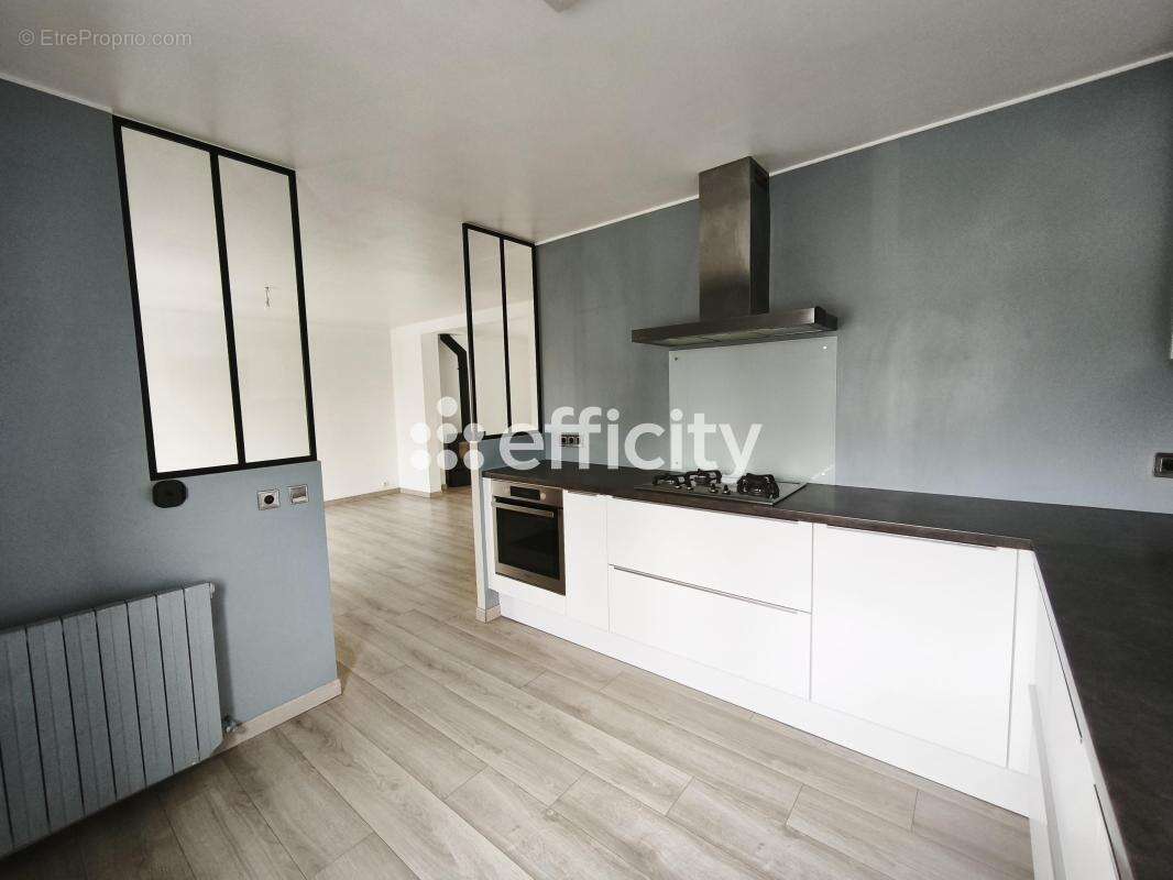 Maison 186 m² à Iffendic  - photo 30