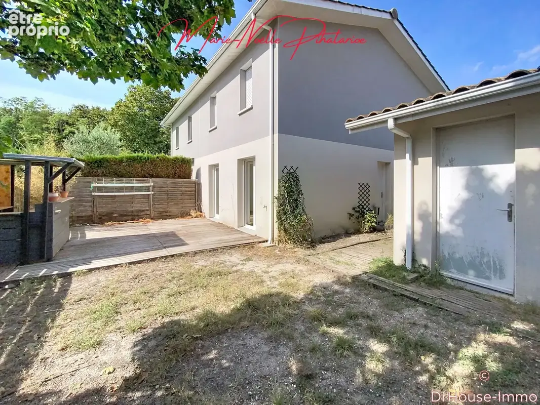 Photo Maison à Saint-Aubin-De-Medoc au prix de 335 000€