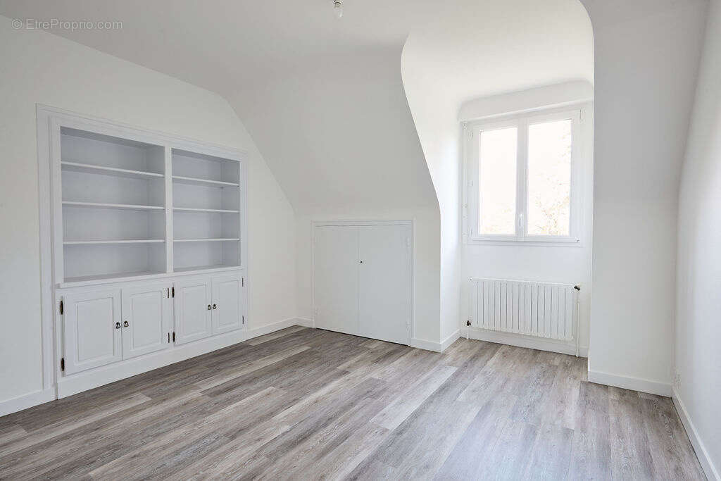 Maison à LOCOAL-MENDON