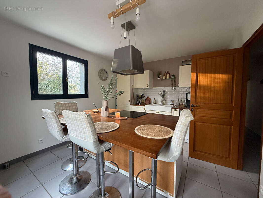 Maison à SAVONNIERES