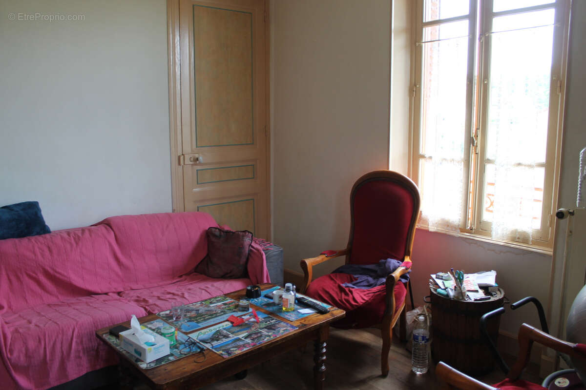 Maison à COSNE-D'ALLIER