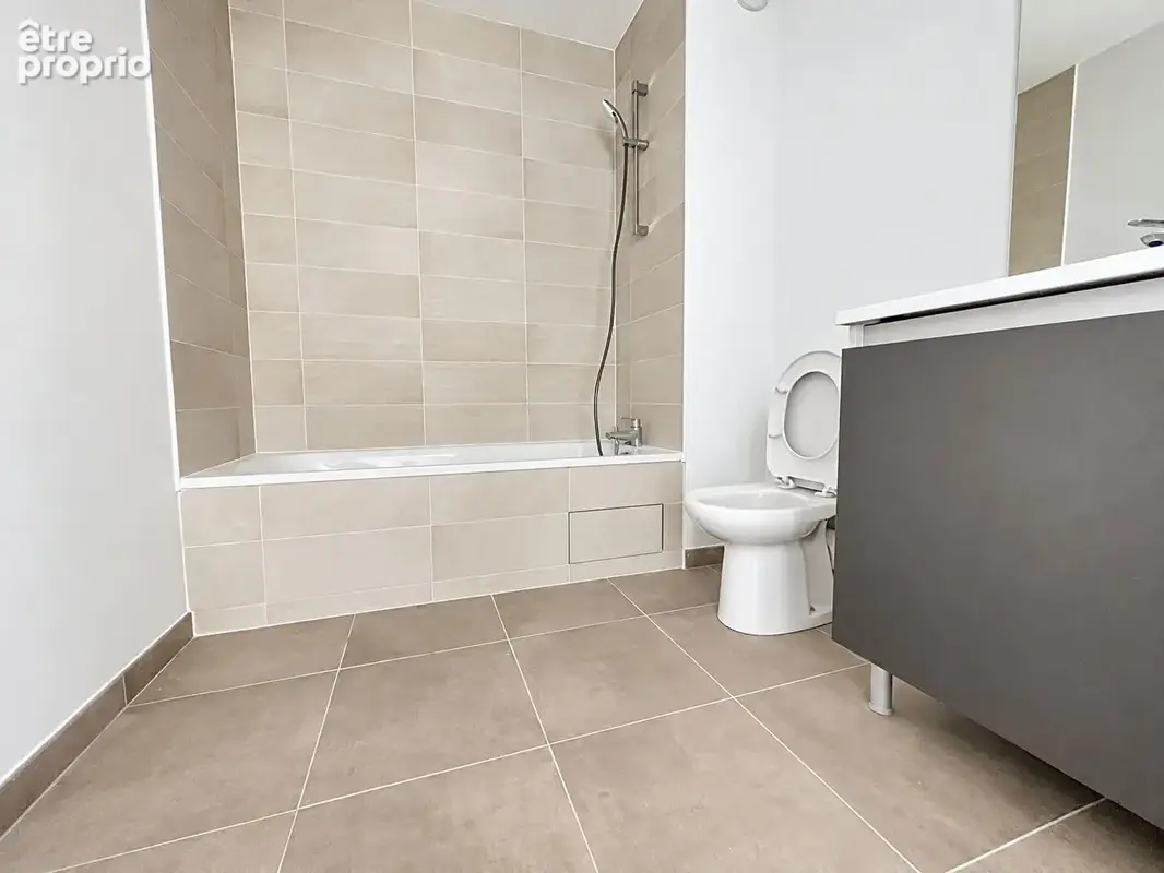 Dernier etage - photo 8