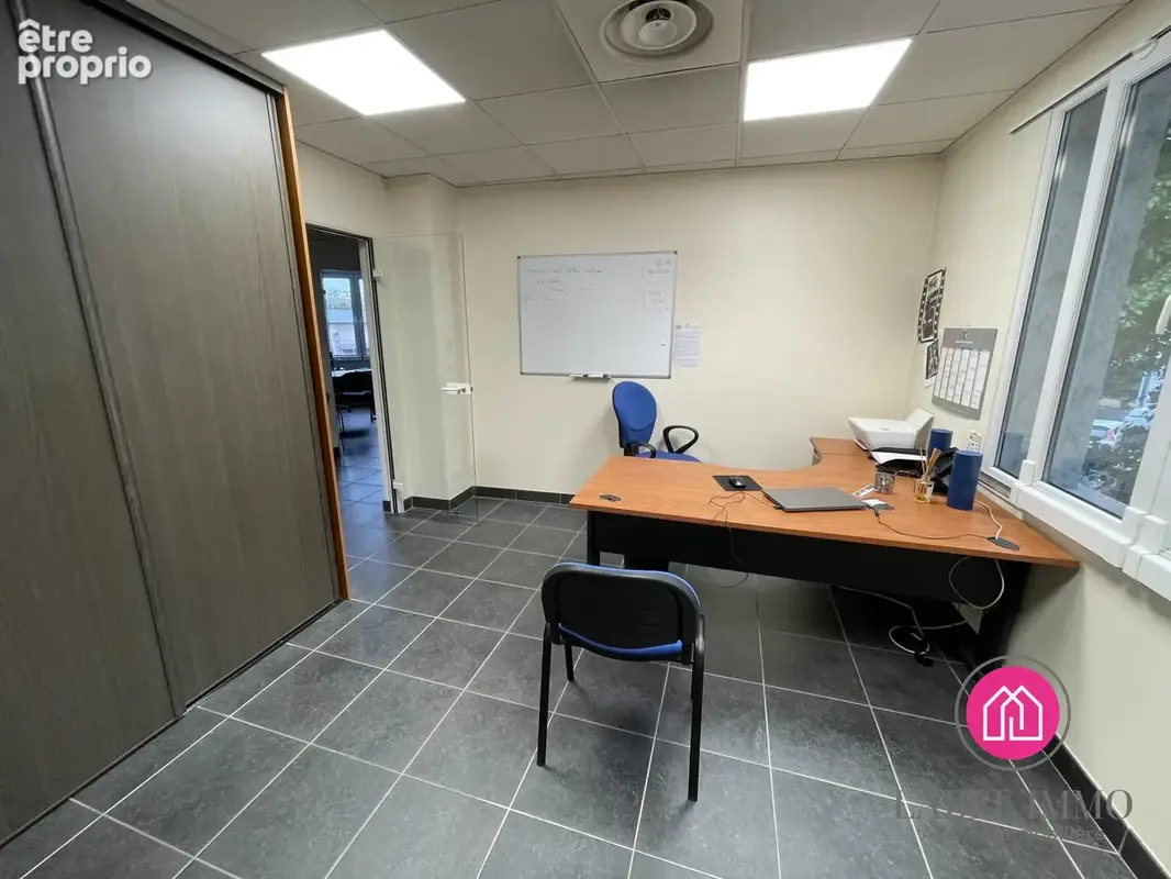 Appartement 200 m² à vendre à Valenciennes (59300) - photo 8