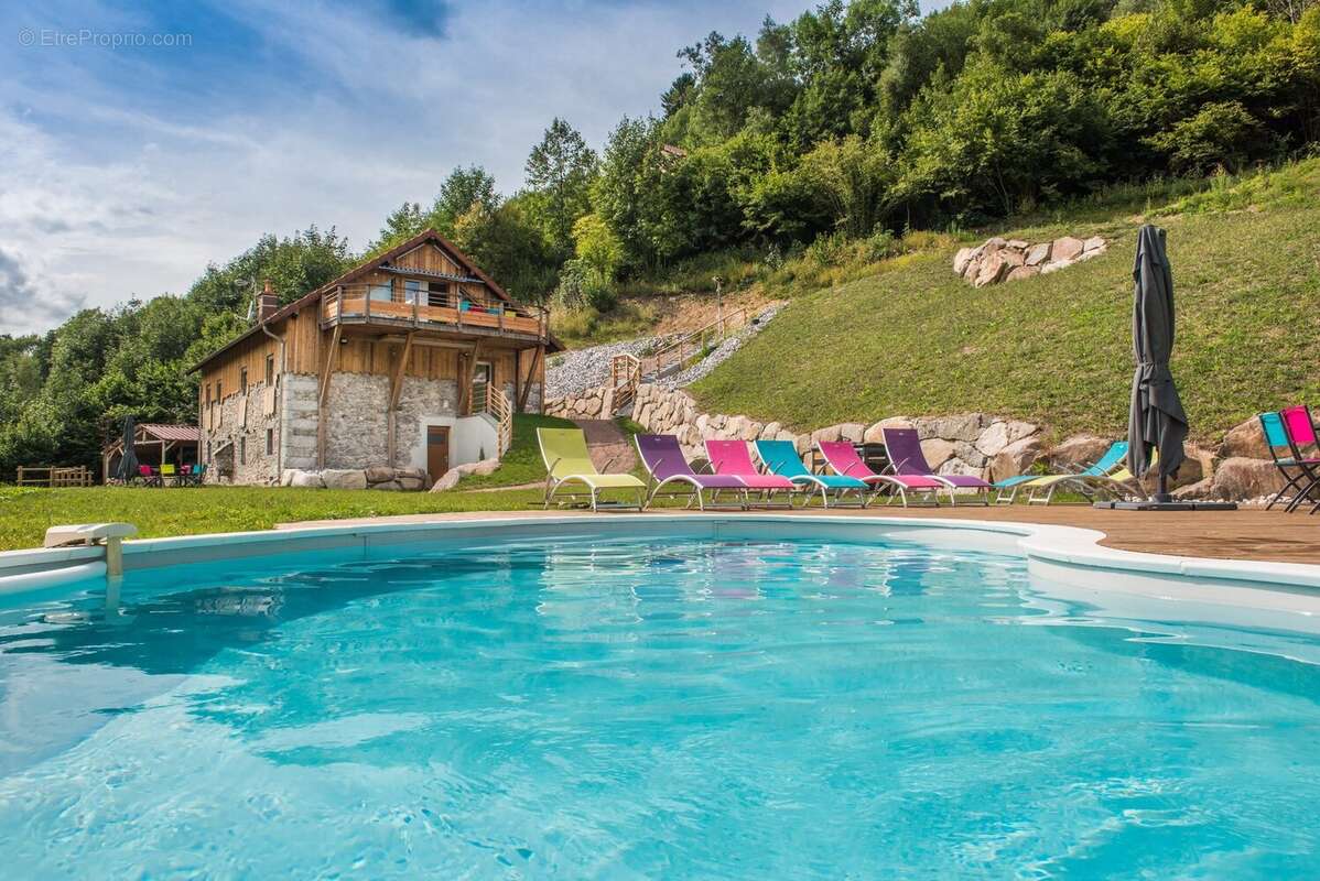 Appartement à LA BRESSE