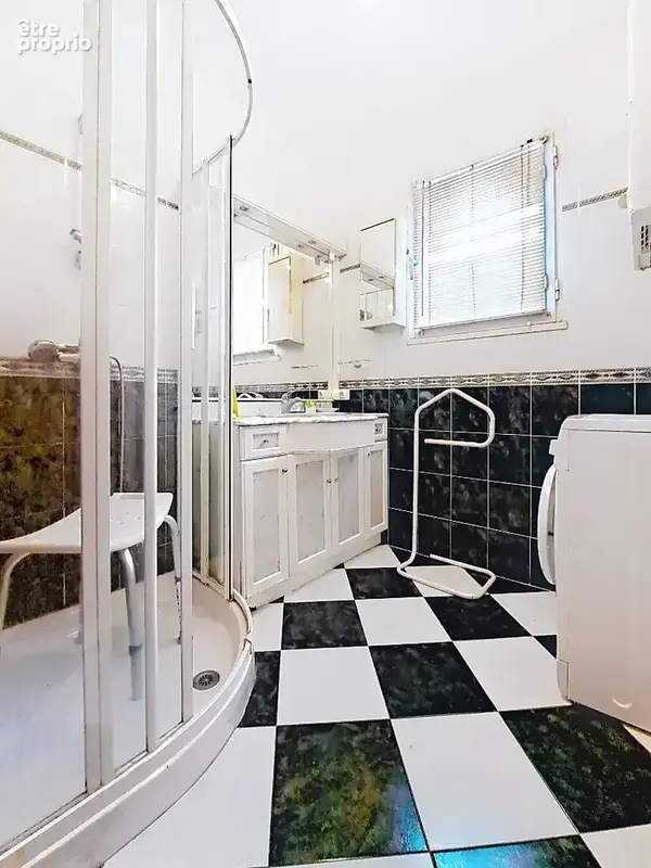 L'Isle Jourdain: Maison et gite - photo 8