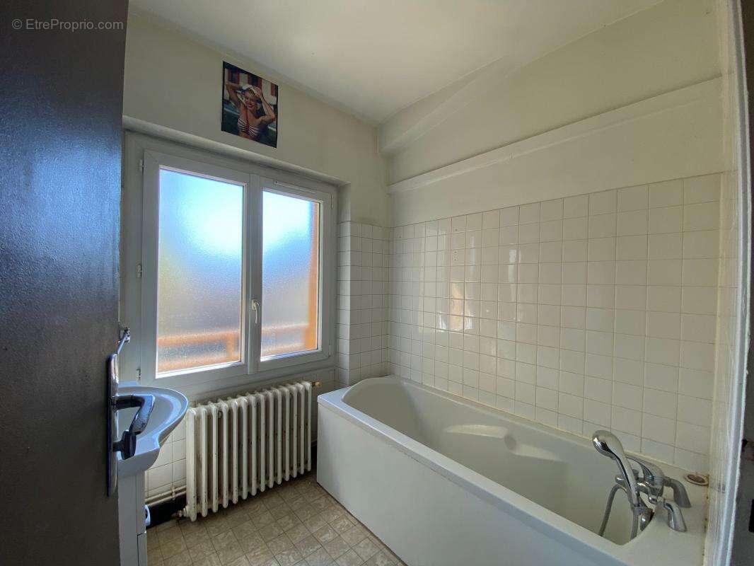 Appartement à FONTAINES-SUR-SAONE