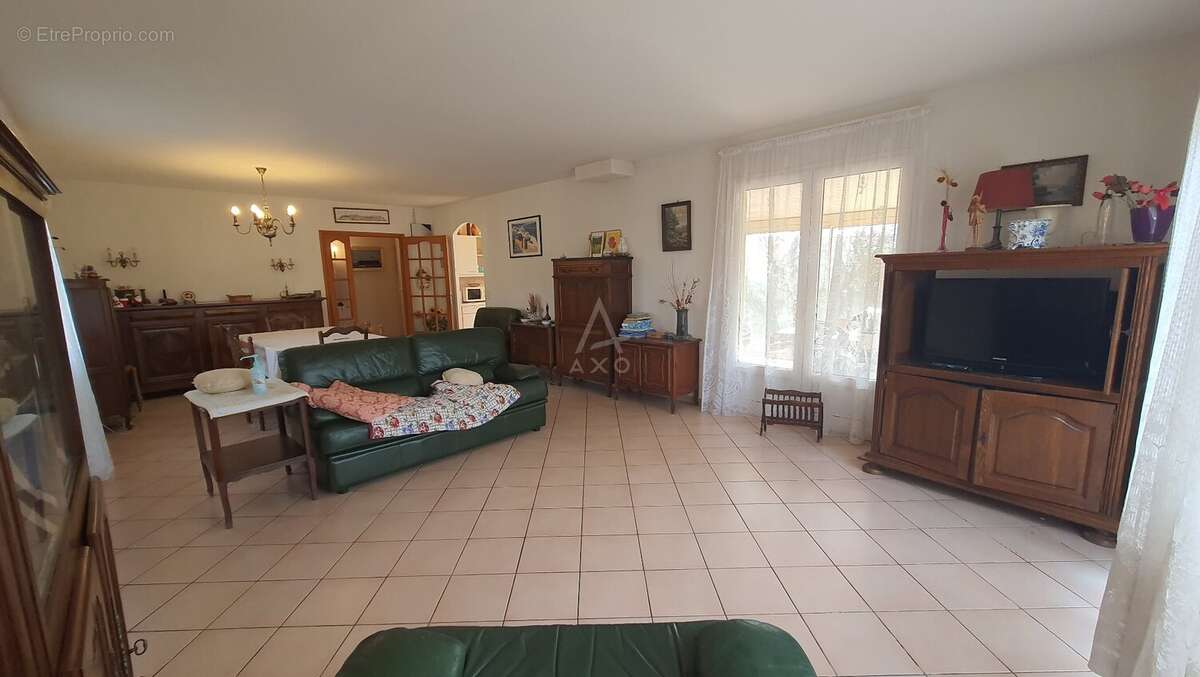Maison à LEZIGNAN-CORBIERES