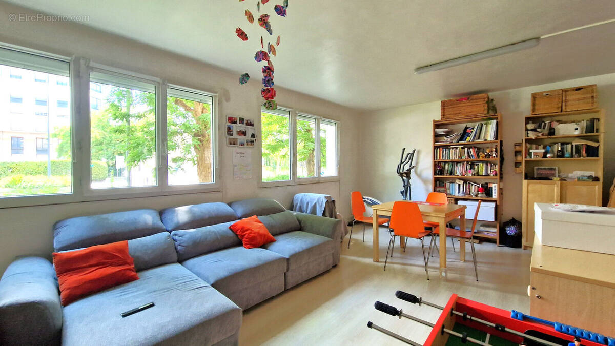 Appartement à MAISONS-ALFORT