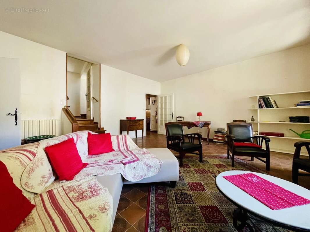Maison à MALAUCENE