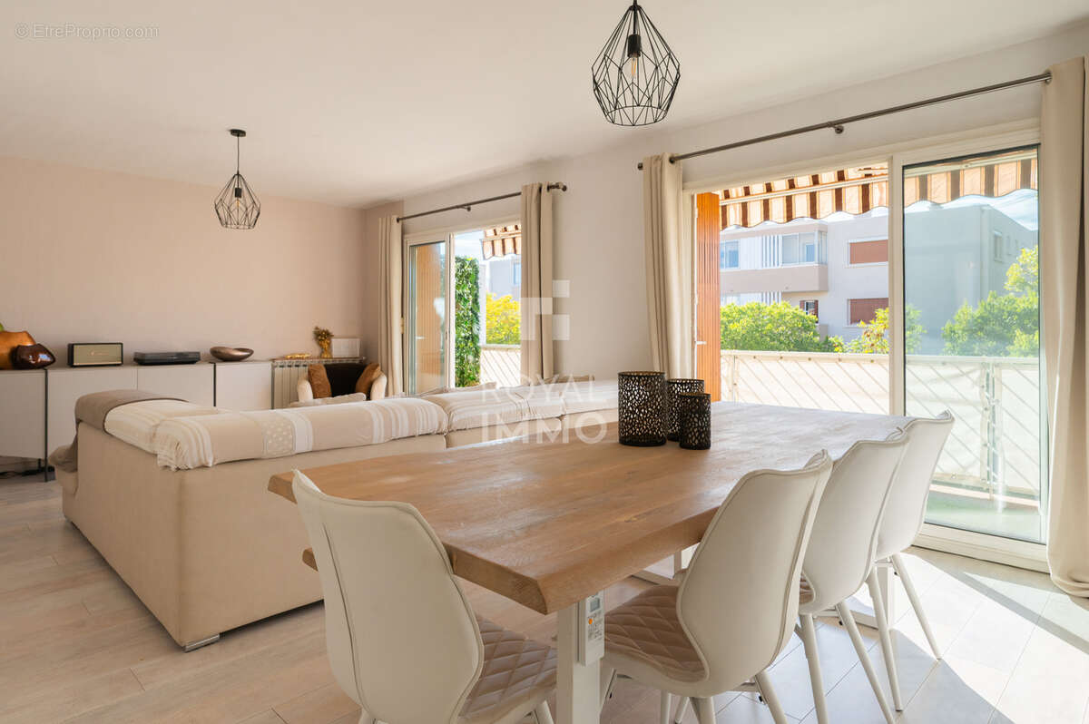 Appartement à LE PRADET