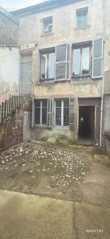 Maison à LUXEUIL-LES-BAINS