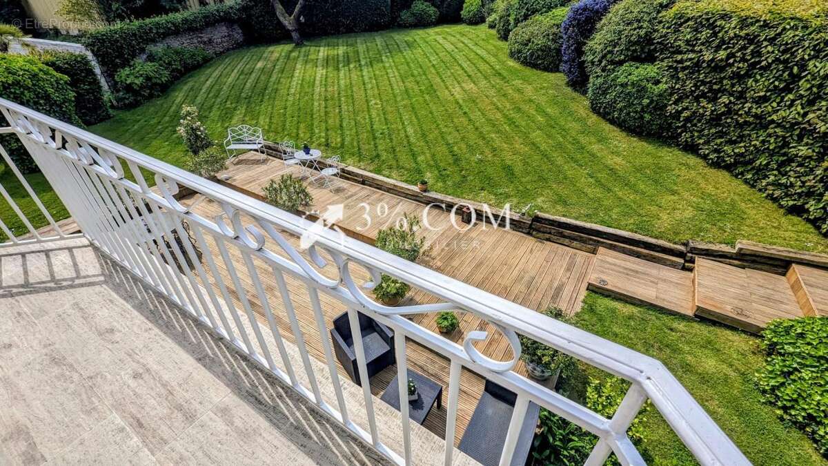 Maison Premium 3 Chambres et Cinéma + Terrasse 50m2 - photo 8
