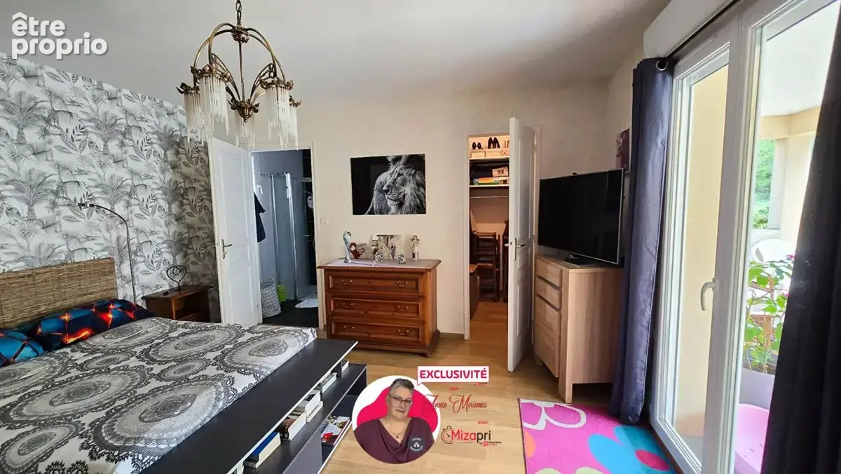 Maison individuelle en plain-pied de 184 m² avec jardin, garage et piscine - photo 16