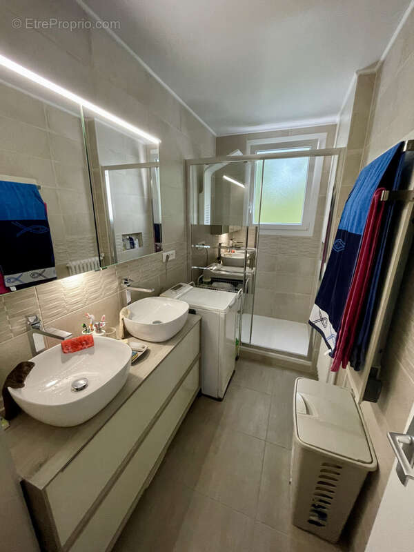 Appartement à BURES-SUR-YVETTE