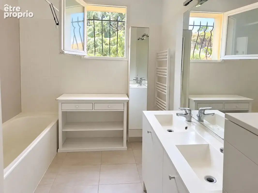Maison spacieuse de 7 pièces à vendre aux Arcs - Idéal investisseur ! - photo 3