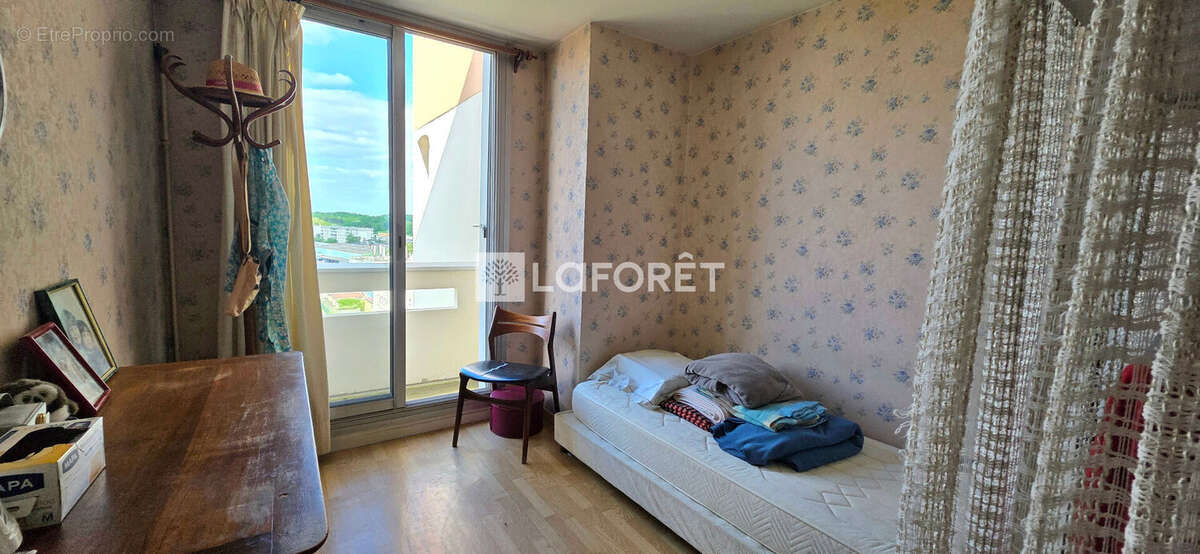 Appartement à STAINS