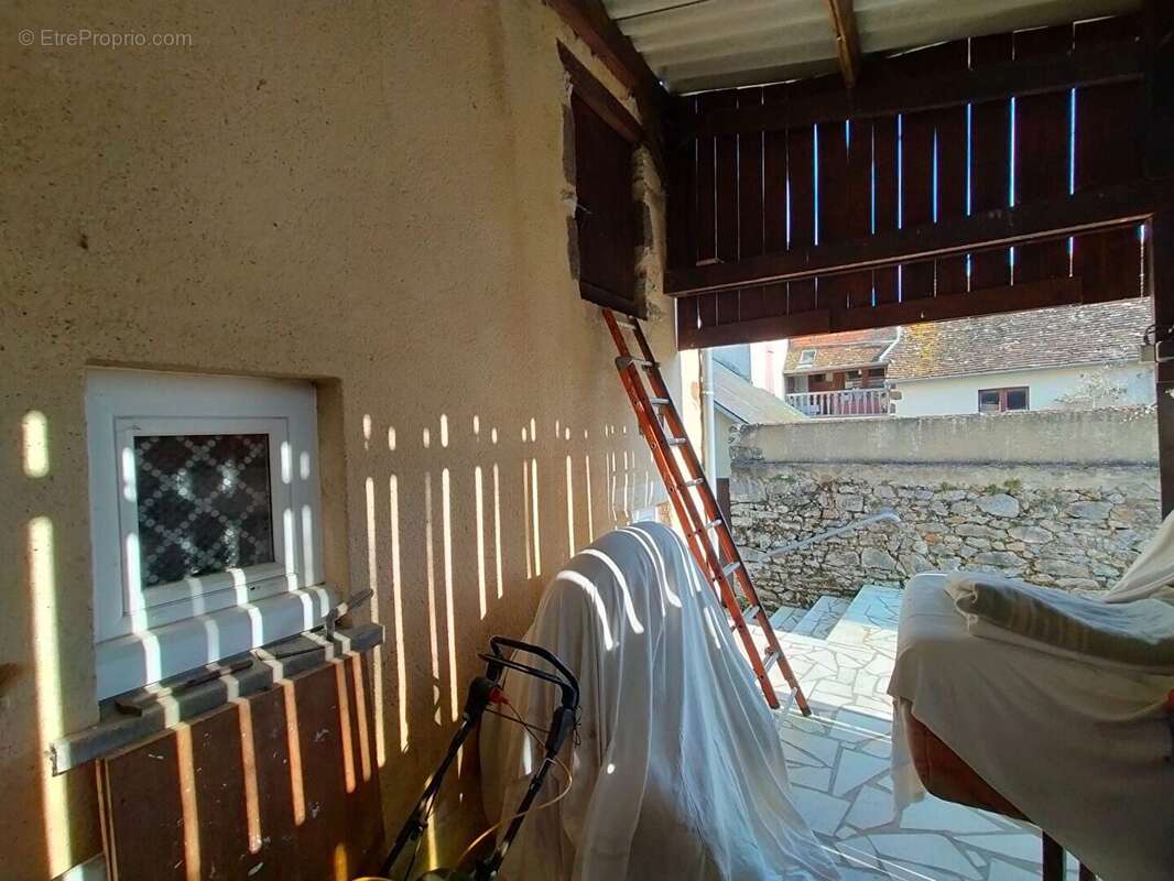 Maison à SAINT-AUBIN-DE-LOCQUENAY