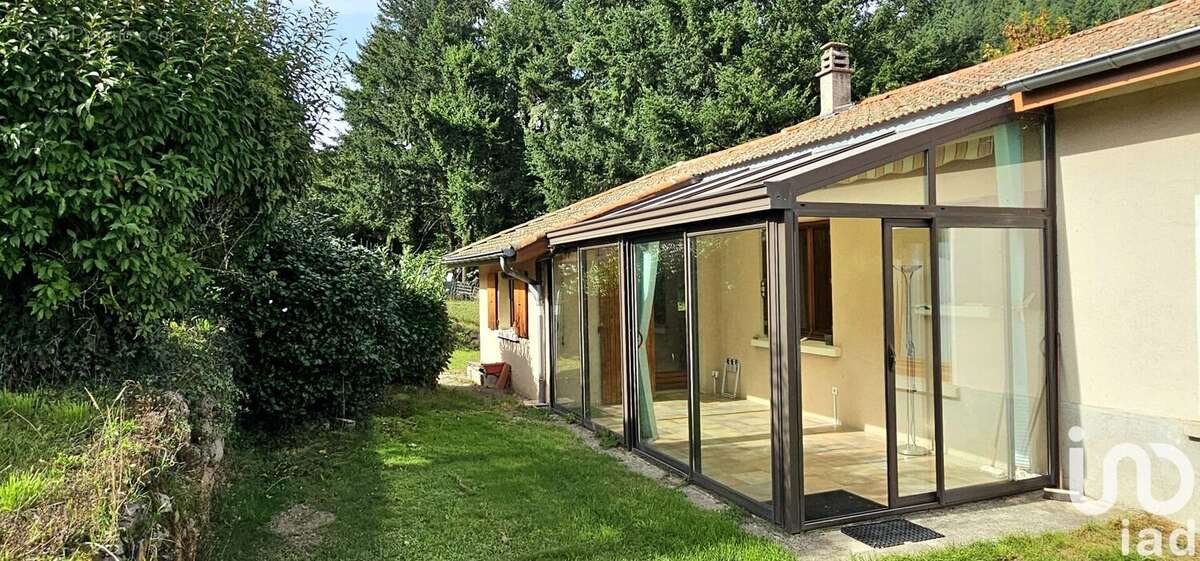 Photo 4 - Maison à SAINT-JULIEN-MOLIN-MOLETTE