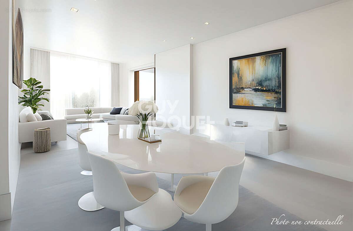 Appartement à PARIS-16E