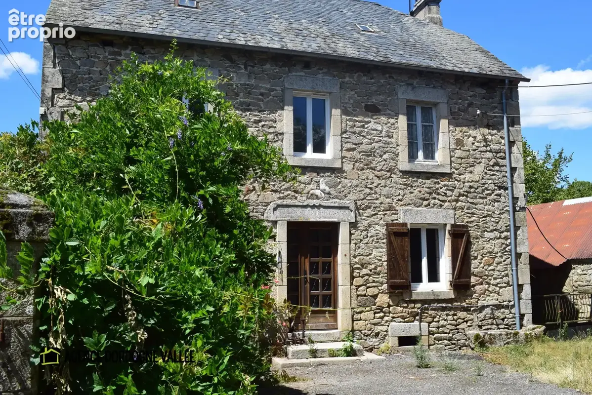Maison à CHAMPAGNAC-LA-PRUNE
