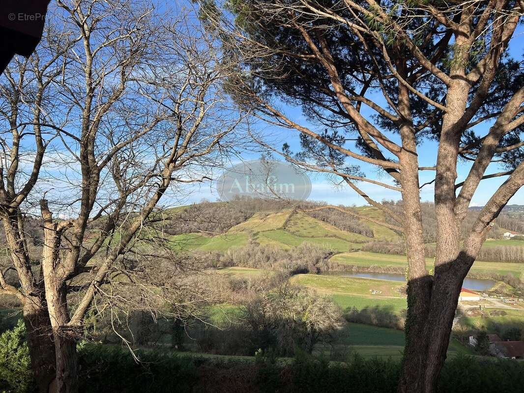 Maison à SAINT-PALAIS