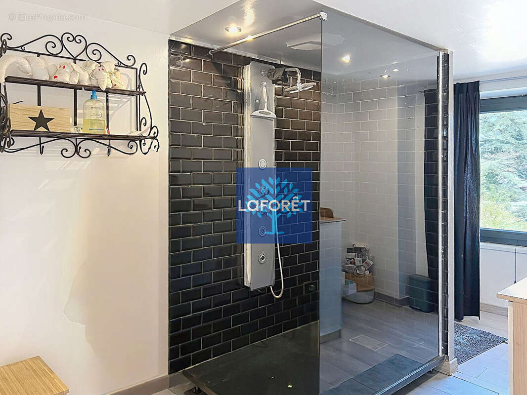 Maison à SAINT-JEAN-SOLEYMIEUX