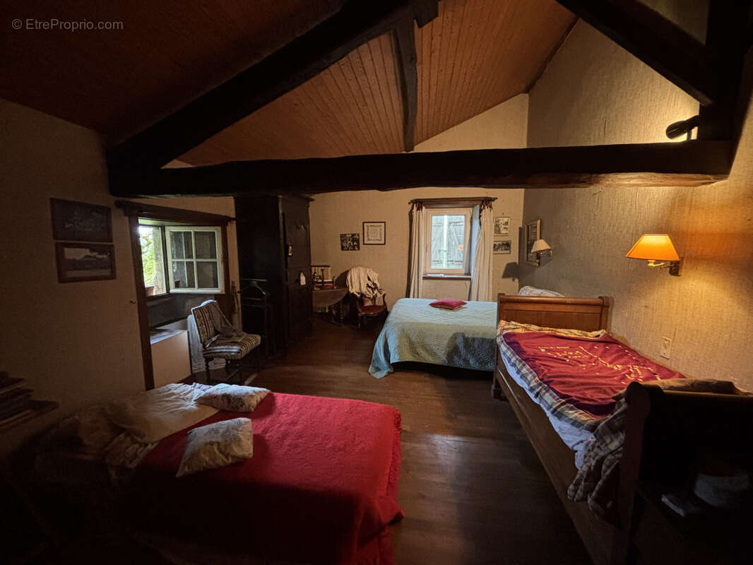 Maison à MONTEMBOEUF