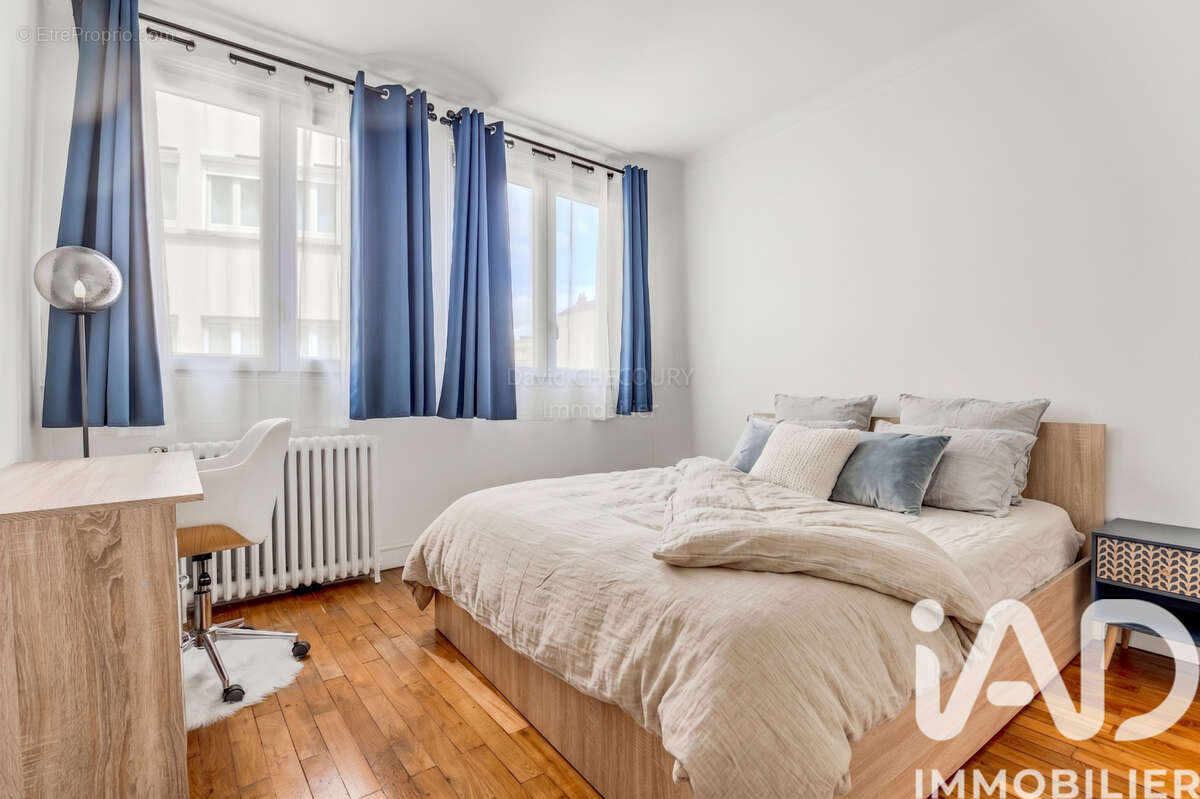 Photo 6 - Appartement à COURBEVOIE