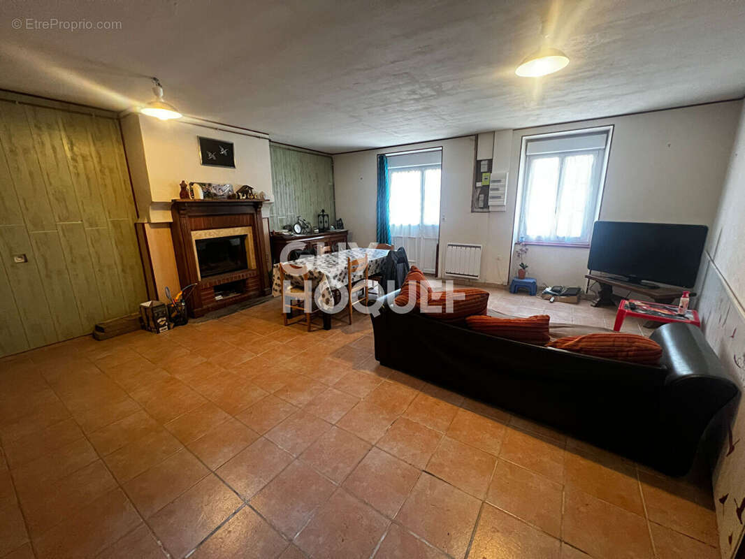 Maison à SAINT-PIERRE-DE-PLESGUEN