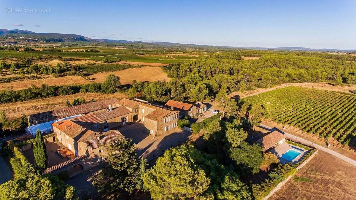 Domaine avec maison,  gîtes, auberge, parc - photo 15