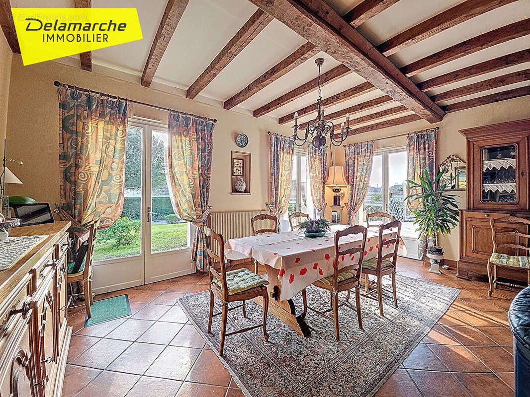 Maison à BREHAL
