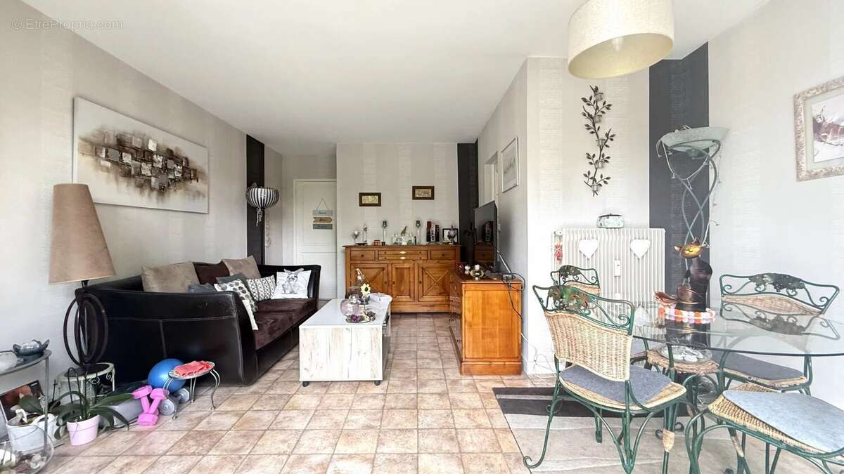 Appartement à DOMONT