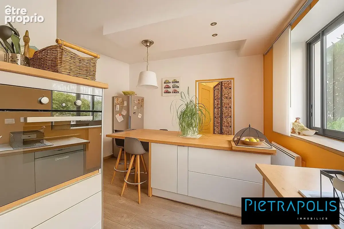 Maison 6 pièces 140 m² à vendre à Condrieu (69420) - photo 4