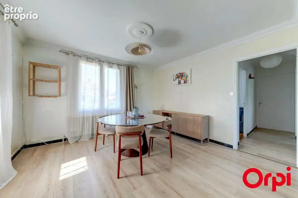 Maison à Vendre PARILLY exclusivité ORPI - photo 3