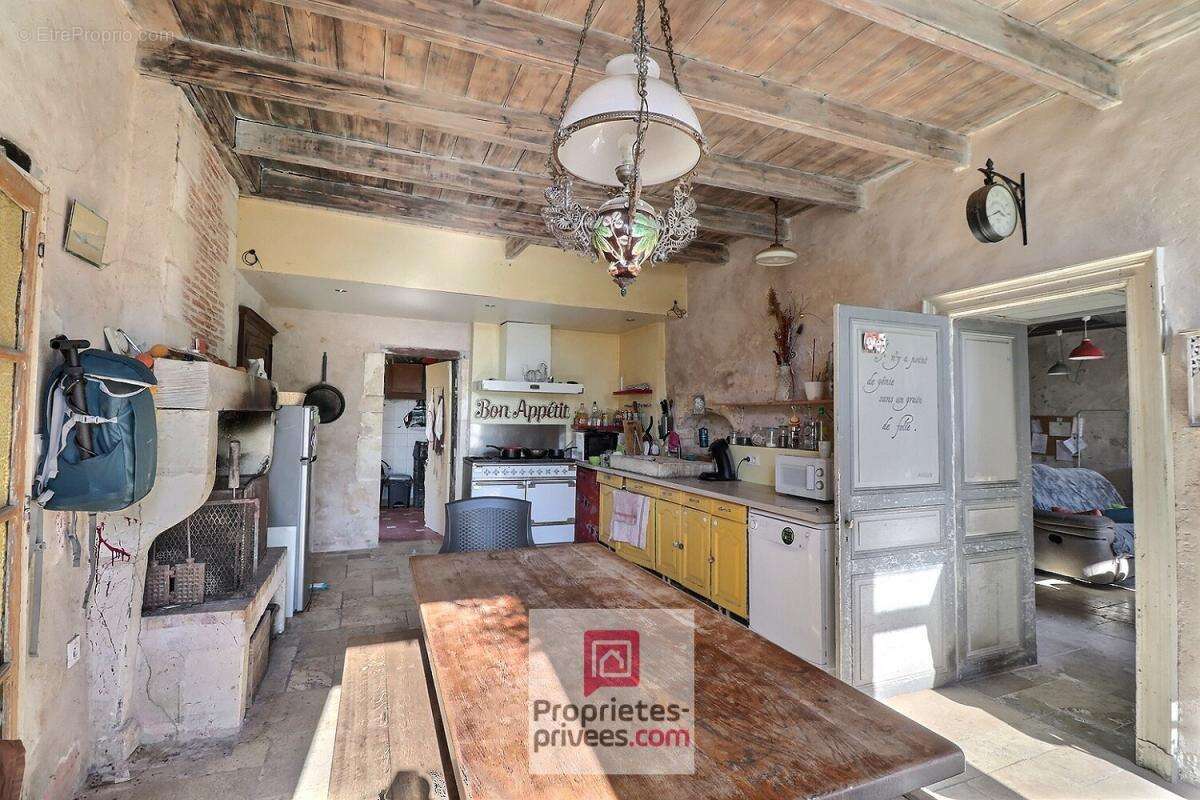 Maison à SAINT-JUST-LUZAC