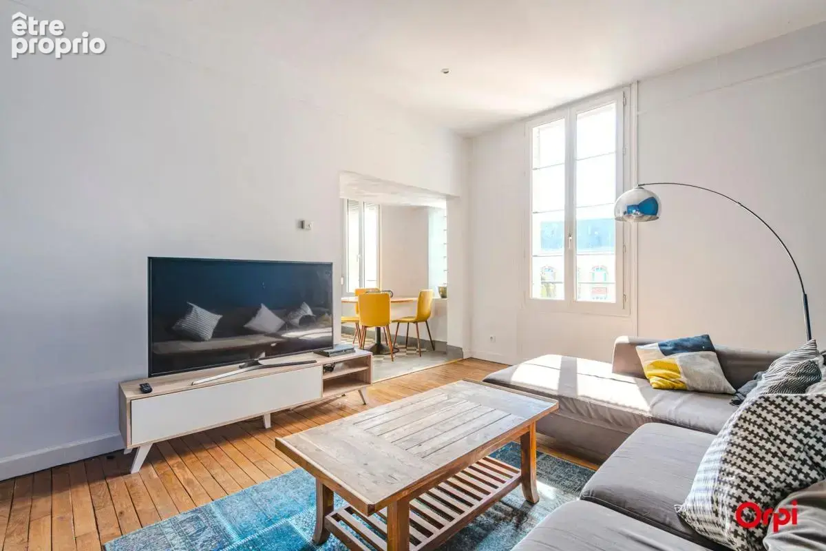 Appartement À Vendre T3 78m2 Hyper Centre de Reims - photo 3
