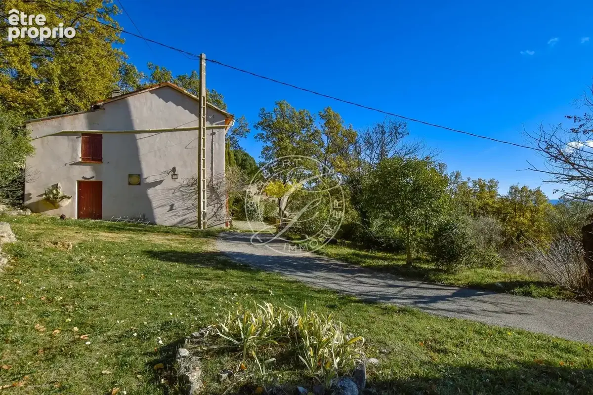 FLAYOSC - Mas Provençal avec piscine et cave, proche village - photo 19