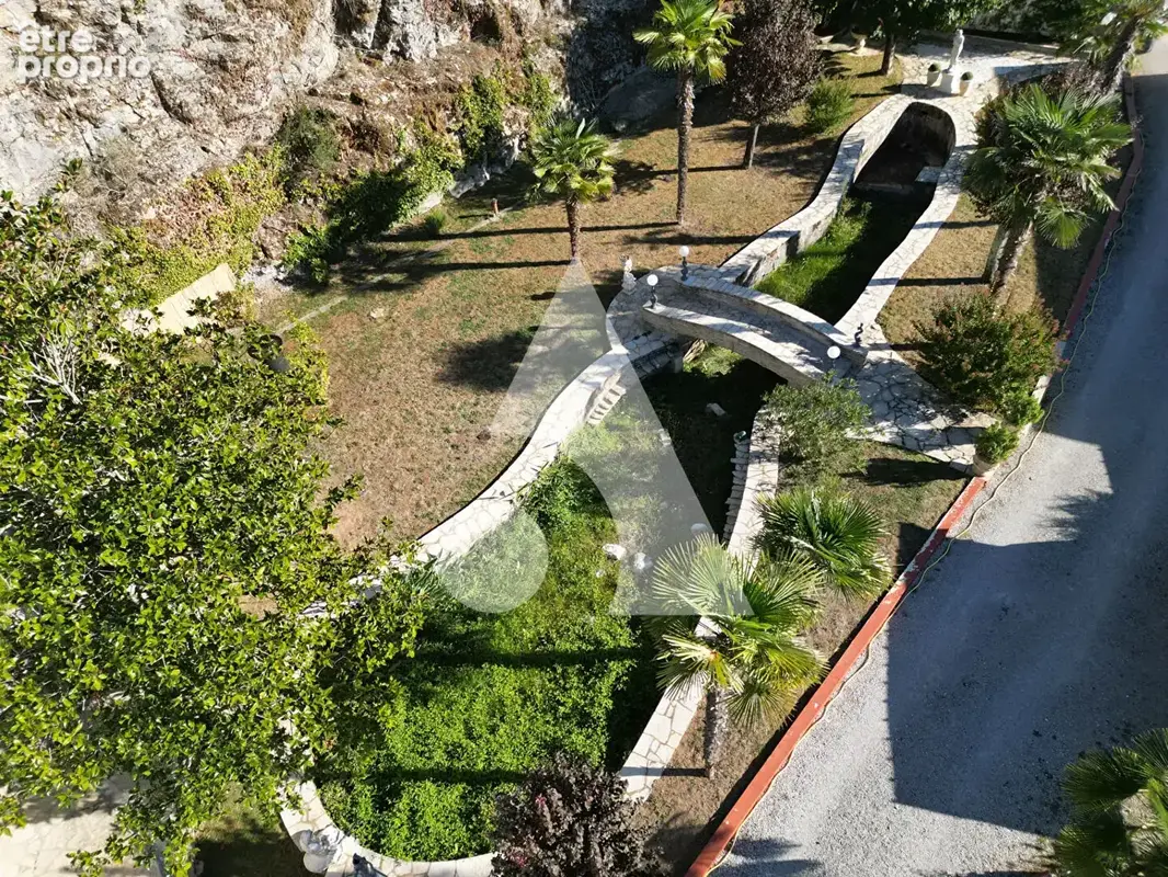 Maison Cahors 494m², 16 pièces, 8 chambres, piscine. - photo 12
