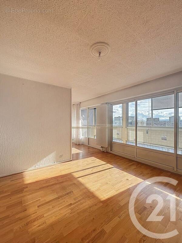 Appartement à LYON-7E