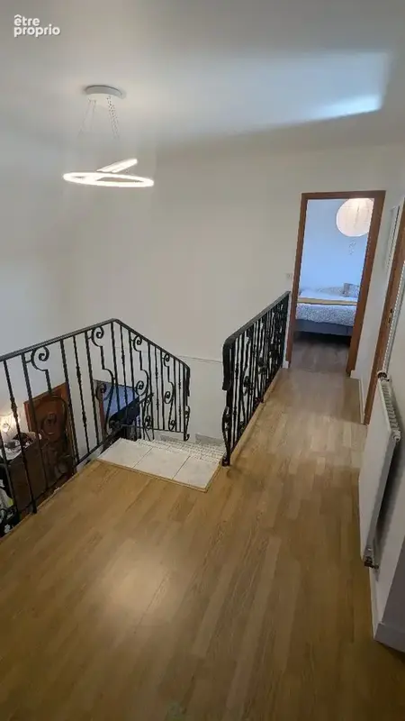 Belle propriété familiale avec piscine chauffée et vue dégagée - photo 34