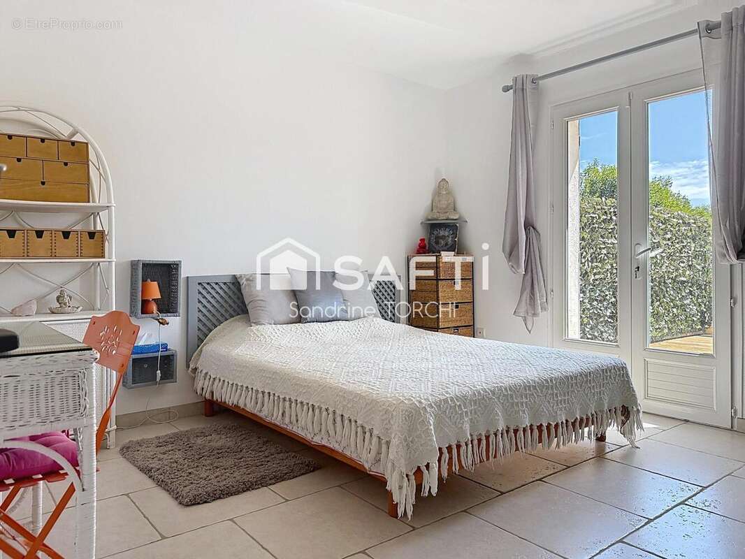 Photo 9 - Maison à SAINT-ANTONIN-DU-VAR