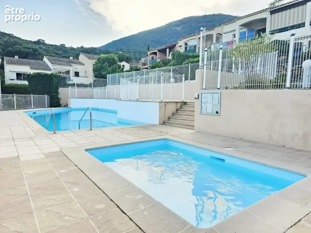 Appartement T2 avec vue mer, picine et parking privatif - photo 9