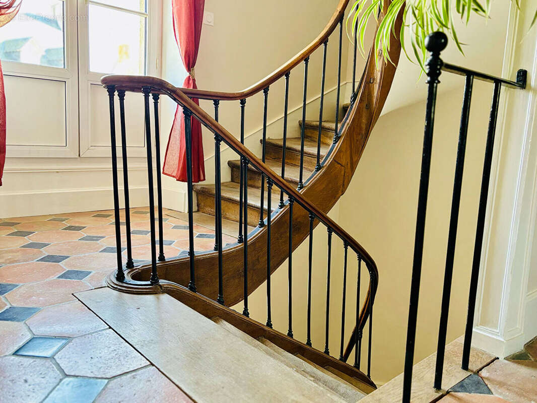 Maison à FRESNAY-SUR-SARTHE